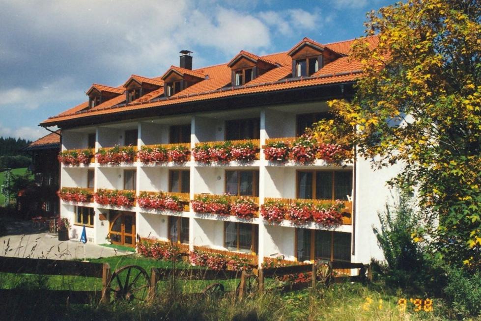 Hotel Pfeiffermuehle แวร์ทอัค ภายนอก รูปภาพ